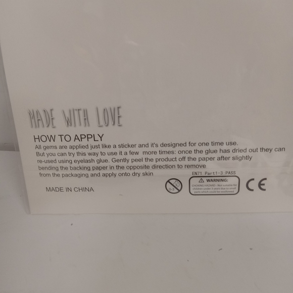 6 pks Glitter Joy Face Gem Jewels  Mask Black Rhinestones NEW - Picture 5 of 10